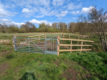 New 2-in-1 gates – Jamie Smith