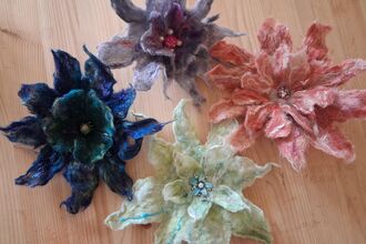 flower brooches made of felt