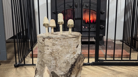 carve a wooden mushroom