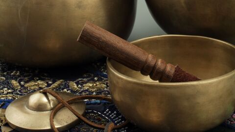 Singing bowls