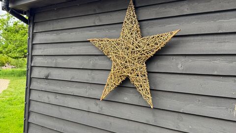 Christmas Willow Star on Barn