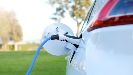 Electric car charging - Adobestock