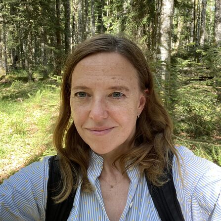 Sabine Hoefnagel trustee